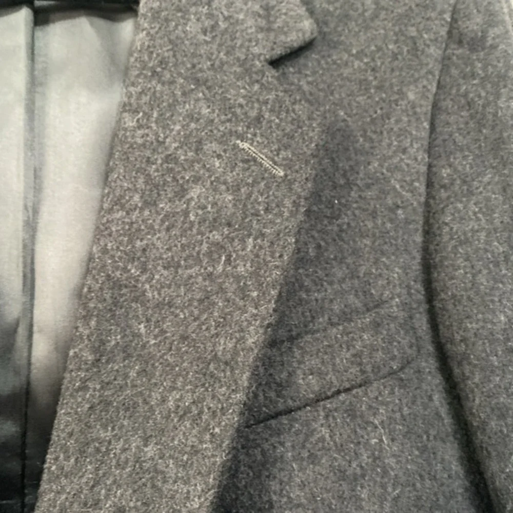 Wool & Cashmere Men's Suit Jkt 43,‎ 31 L, 38 Shoulder, 40 Waist. 3631